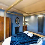 Casa Craven By Casa Del Artista, 4 Bedroom Designer * Skipton