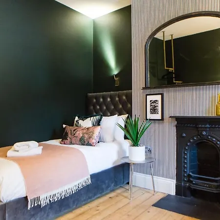 Semesterbostad Craven By Casa Del Artista - 4 Bedroom Luxury House - *